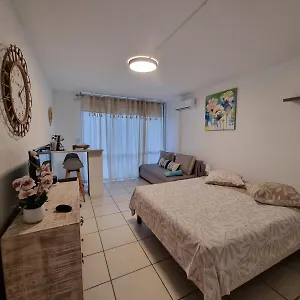 https://studio-horizon-le-gosier.comcaribbean.com
